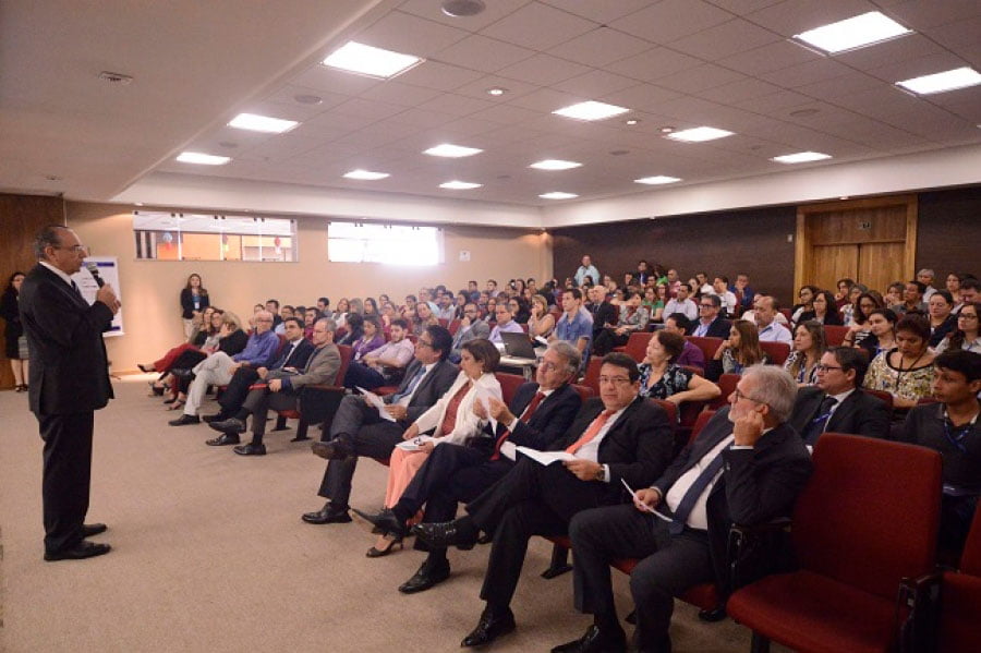 2017-helvecio-tribunais-de-contas-tce-pa