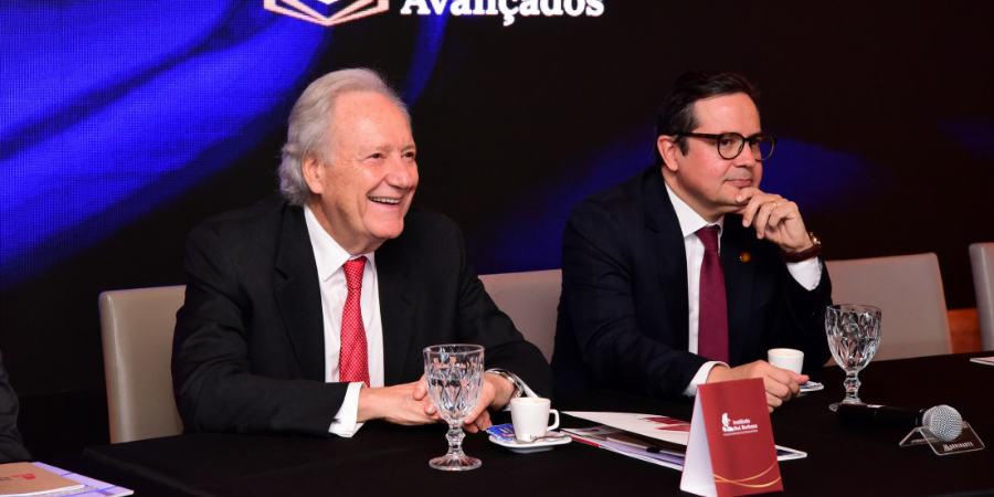 capa_X_estudos_avançados