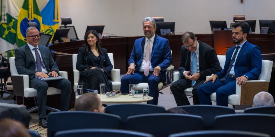 andre-clemente-representa-o-irb-em-apresentacao-de-relatorio-sobre-direitos-da-crianca-e-do-adolescente-no-tcdf-destaque